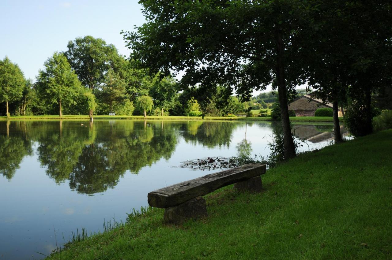 Les Etangs Du Moulin D'Harcy Bed & Breakfast Lonny Bagian luar foto